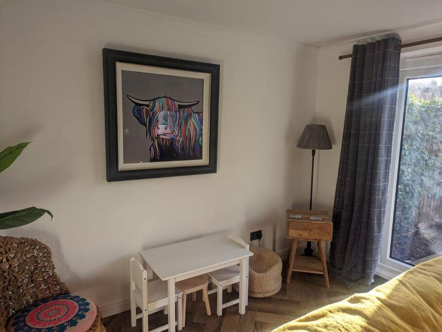 Cottage/Boutique Style - Free Parking & Wi-Fi كينغستون أبون هول المظهر الخارجي الصورة